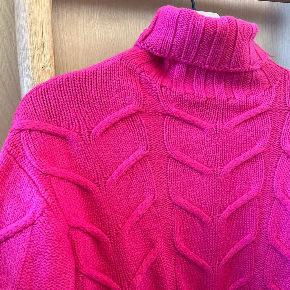 Aritzia Wilfred Cable Knit Sweater
